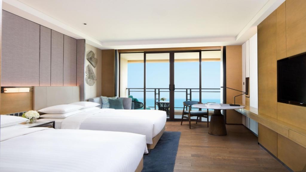 Woodgrain Modern Hotel Bedroom Furniture