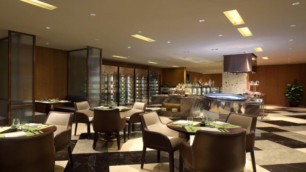 Middle East Hotel Dining Sets - Stainless Steel Tables & Leather Chairs-Foshan Huasheng