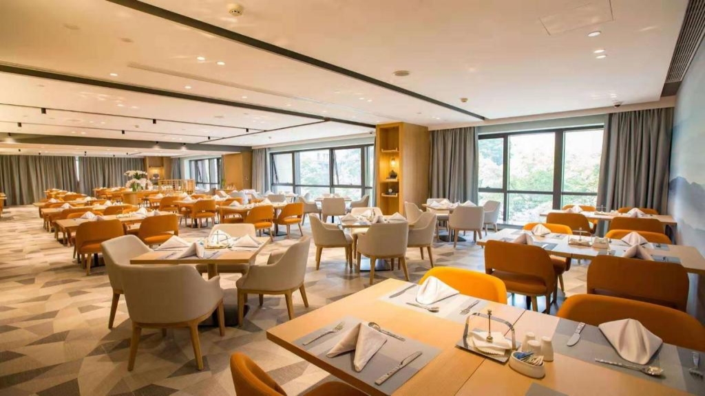 Lightweight Hotel Dining Sets - Mobile Wood-Metal Tables & Leather/Fabric Chairs-Foshan Huasheng