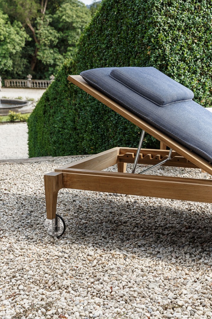 1.Monsoon-Proof Teak Lounger Set: Quick-Drain Table & Alloy-Foot Cover Chairs(main picture) 1.Monsoon-Proof Teak Lounger Set: Quick-Drain Table & Alloy-Foot Cover Chairs(main picture)