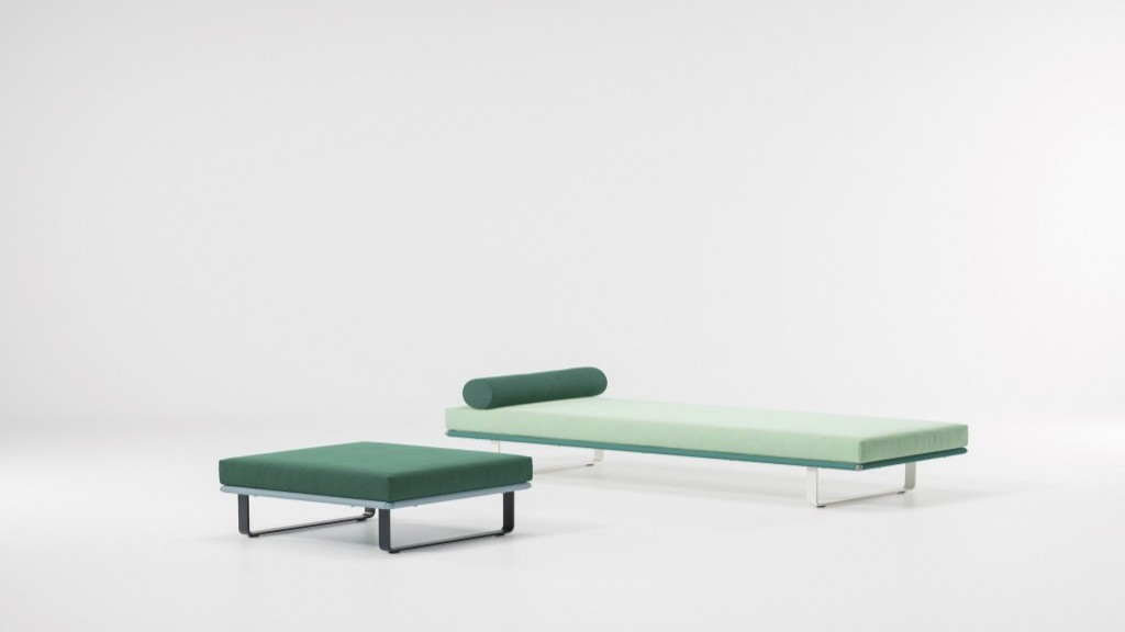 Garden Resort Collection: Marine Rope Sofas & Hanging Daybeds in outdoor Aluminum(main picture) Garden Resort Collection: Marine Rope Sofas & Hanging Daybeds in outdoor Aluminum(main picture)